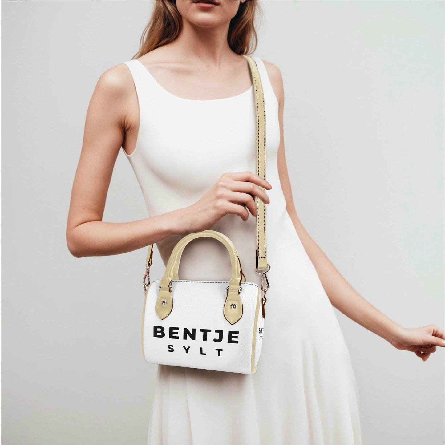 Stylische Bentje Sylt-Schultertasche für Damen - Kompakte 20x12x16 cm Handtasche in Beige oder Schwarz - VEGAN