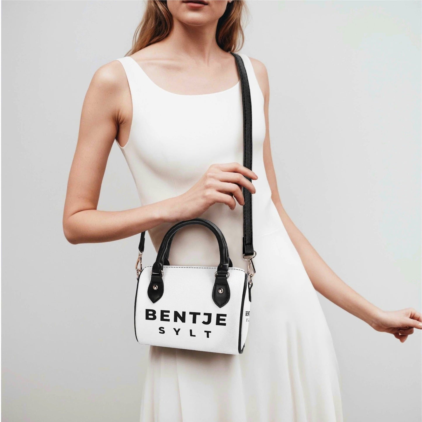 Stylische Bentje Sylt-Schultertasche für Damen - Kompakte 20x12x16 cm Handtasche in Beige oder Schwarz - VEGAN