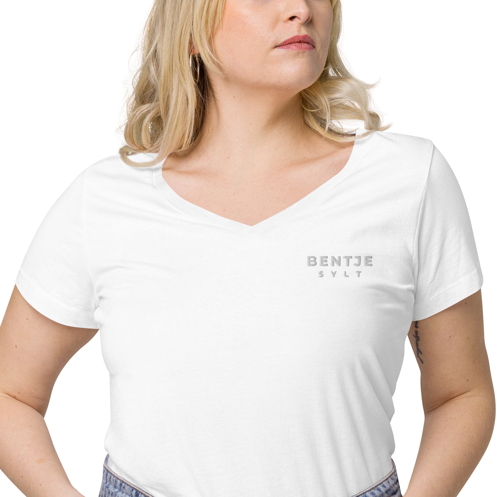 Bentje Sylt Eng anliegendes Damen-T-Shirt aus Bio-Baumwolle.